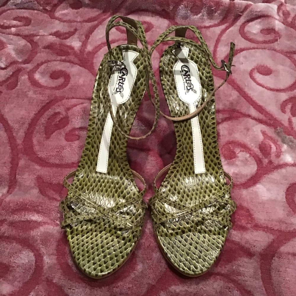 Sexy strappy green stilettos, good condition